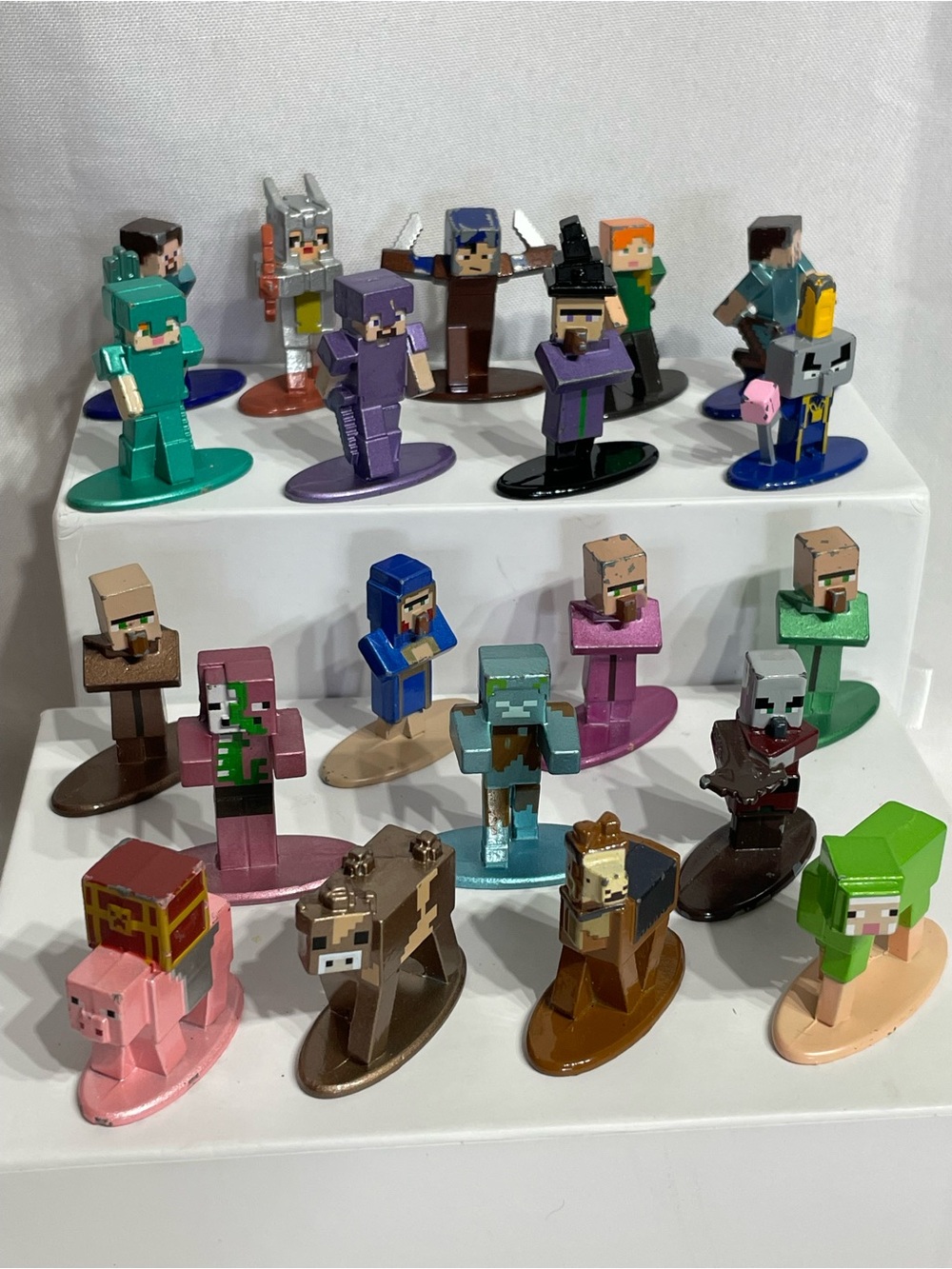 Large Lot of 20 die-cast Jada Toys Minecraft Nano Metalfigs Great Condition some